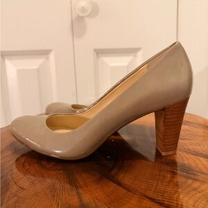Calvin Klein “Remmi” Pumps